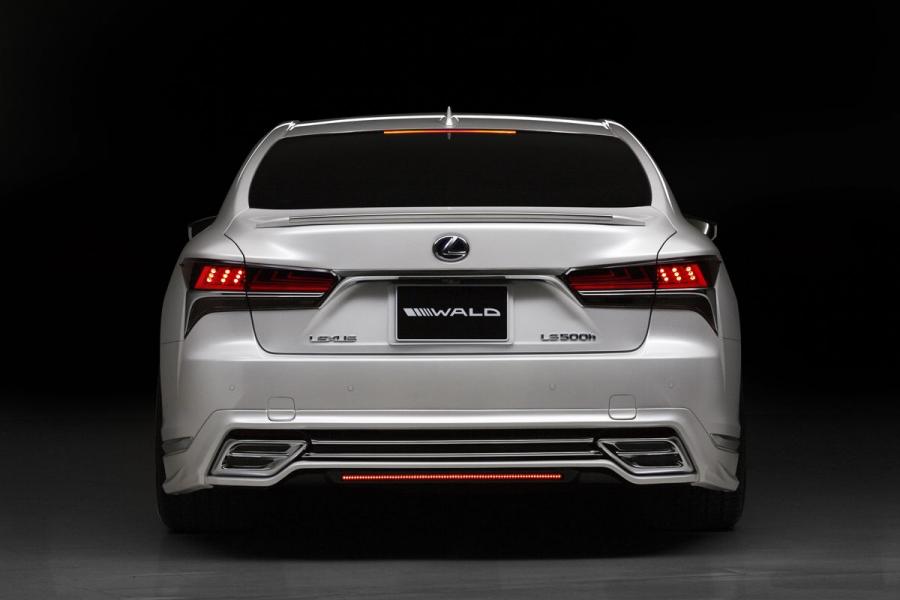  Lexus LS500h Executive Line by Wald 2018 года  (фото 12 из 23)